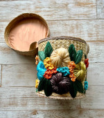 VTG Straw Raffia Woven Bucket Purse Tote Beach Sewing Basket
