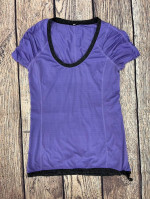 Lululemon Athletica Top sz. 6