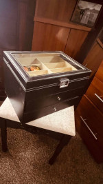 Black leather 24 compartment eyeglass a sunglass display drawer