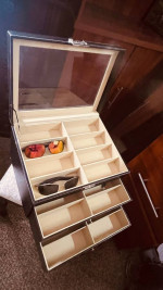 Black leather 24 compartment eyeglass a sunglass display drawer