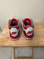 Jordan 3 Retro Fire Red (2022)