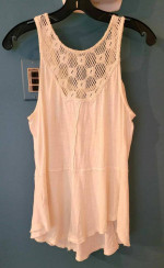 FREE PEOPLE Crochet Lace Scoop Neck White Tank Top 100% Cotton Sz S