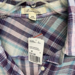 FOREVER 21 Button Down Plaid Top - Size Medium