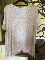 * Pink/White Leopard Print Top * New