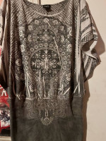 RUE 21 Grey loose top