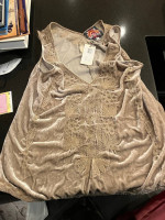 Johnny Was large women’s tan sleeveless top