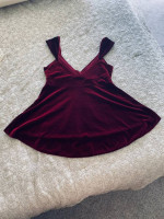 Satin Top Size. New, medium.
