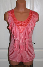 NEW Gorgeous SIZE SMALL Melon Pink Ruffle Lace Satin Crinkle Top