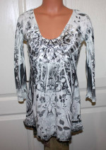 NEW! One World Pretty V-Neck Satin Trim Sublimation Babydoll Knit Top