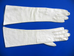 Antique Wedding Bridal Gloves Kid Leather Ivory Full Length 1950s XS