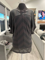 Grey Alo Top