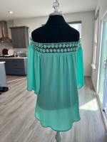 Zouk Teal Flower Embroidered Top