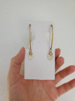 Gold-tone dangling earrings with briolettes