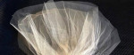 VINTAGE SHORT BRIDAL VEIL/HOLY COMMUNION VEIL- IN OFF WHITE