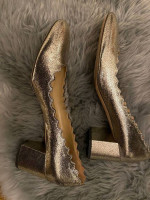 Chloé Lauren Scalloped Metallic Leather Pump