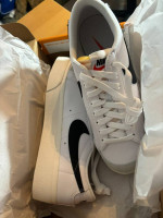 Nike Blazer Low Platform White Womans 9/ Mens 7.5