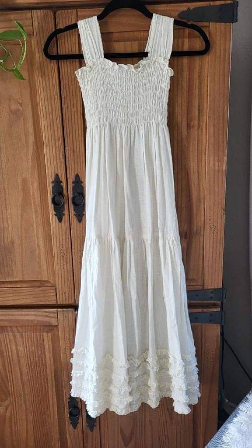 Linen/Rayon Kids Size 10 White Summer Dress
