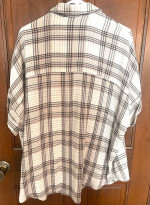 6 pcs. of Ladies Clothes Sz. Med. - all in Great condition