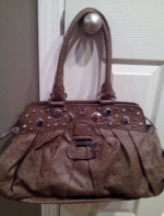 4 GUESS Purses Shoulder Bags