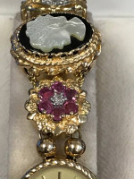 Geneve gold lady’s watch