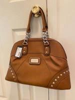 Price Drop New-Guess Leather Handbag