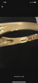 White Sapphire gold lady’s ring
