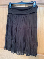 Teen Skirts $5 EACH Descriptions, sizes below