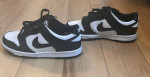 Nike panda low top dunks boys size 7y