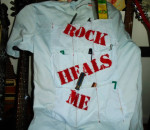 rock heals me religious spiritual L 9 pocket 2005 tee