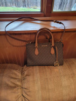 Michael Korrs Purse