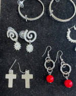 Earrings - LOT 3