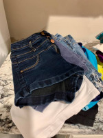 Women or Junior Size Clothing Lot