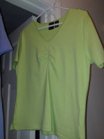 Three Tops    2 lime, 1 periwinkle