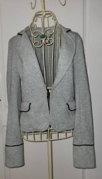 JUICY COUTURE Women’s Super Soft Grey Jacket w Black Trim – Size M