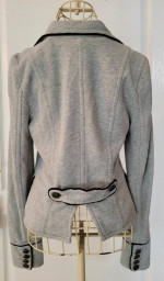 JUICY COUTURE Women’s Super Soft Grey Jacket w Black Trim – Size M