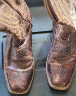 Justin L2684 Womens Tan Distressed Vintage Goat Boot Size 6.5B