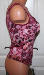 NEW! DAYTRIP Size SM Pretty Fitted Raspberry Pink Floral Lace Tank