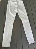 Articles of Society Size 26 White Jeans