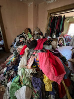 Pop-up Vintage Clothing (and more) by the Bag!