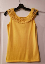 New NEIMAN MARCUS Yellow Cotton Yellow Lacy Crochet Shell Sweater Smal