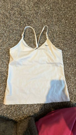 Women’s Nike tanktop
