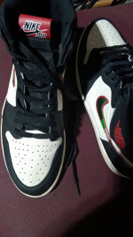 Jordan 1 retro High OG Sports Illustrated a star is born size 13