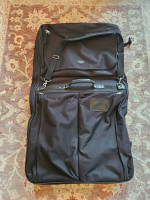 ~ Black Samsonite Carry On Garment Bag Ultralight Bi Fold ~
