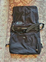 ~ Black Samsonite Carry On Garment Bag Ultralight Bi Fold ~