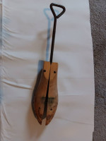 Womens’ Adjustable Wooden/Metal Screw Shoe Stretcher Yugoslavian