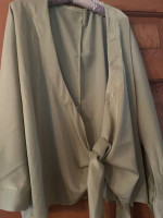 GREEN SILK TOP
