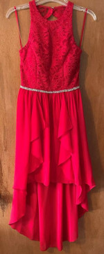 Fancy Sleeveless Red Formal Dress - Size 3