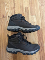 Columbia – Men’s Winter/Hiking Boot, Size 11