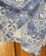 Cathy Daniels Vivid Blue & White XL V-neck 3/4" Sleeves Stretch Top