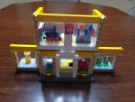 Lego #40574, Creator Lego Brand Store, Like New...Just Reduced